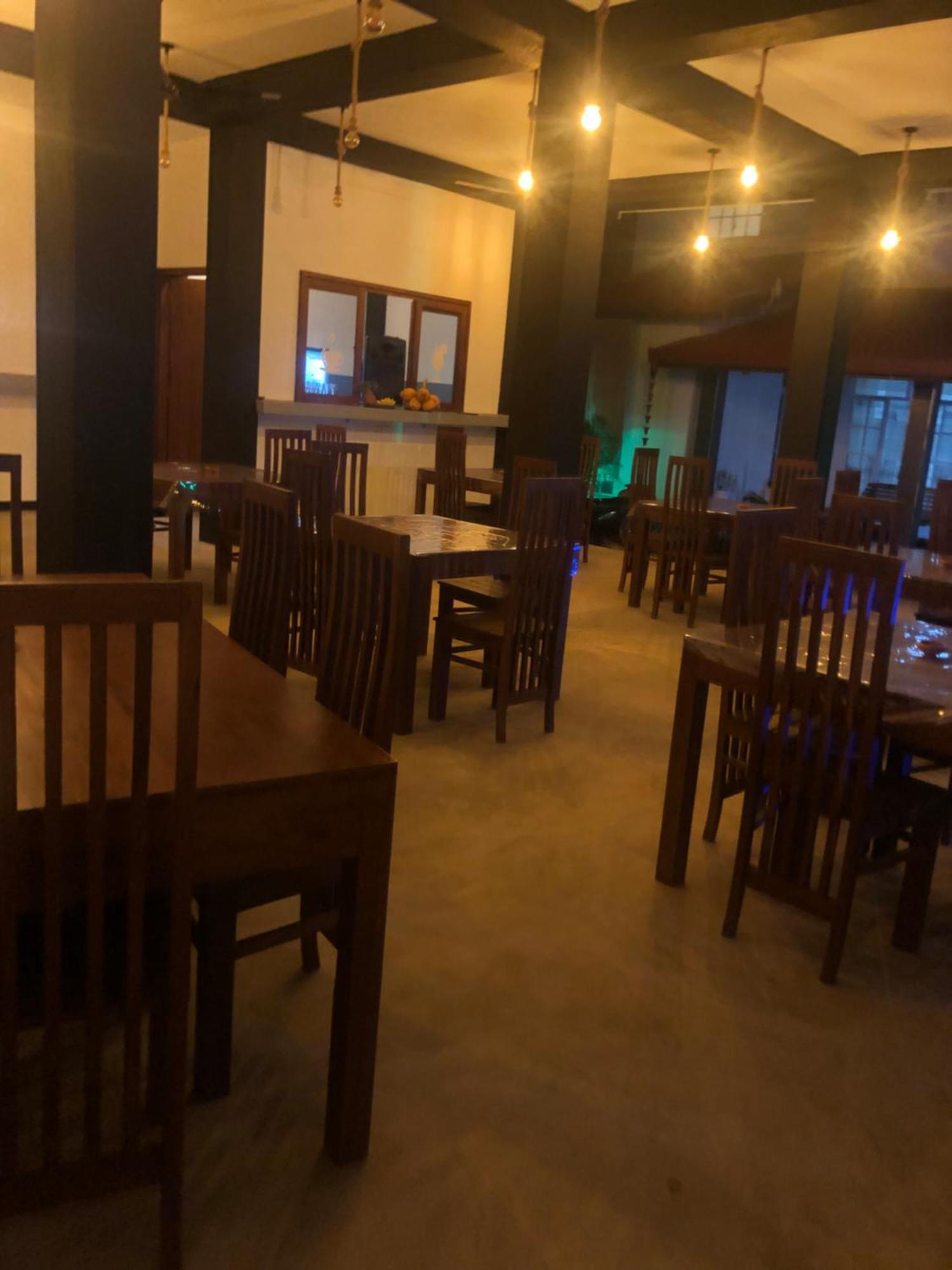 Hiriketiya New Radiant House Otel Dikwella Dış mekan fotoğraf